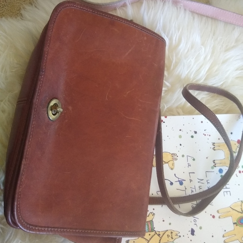 Vintage Coach leather cross-body bag